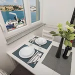 Apartmani Pleasure 1 I 2