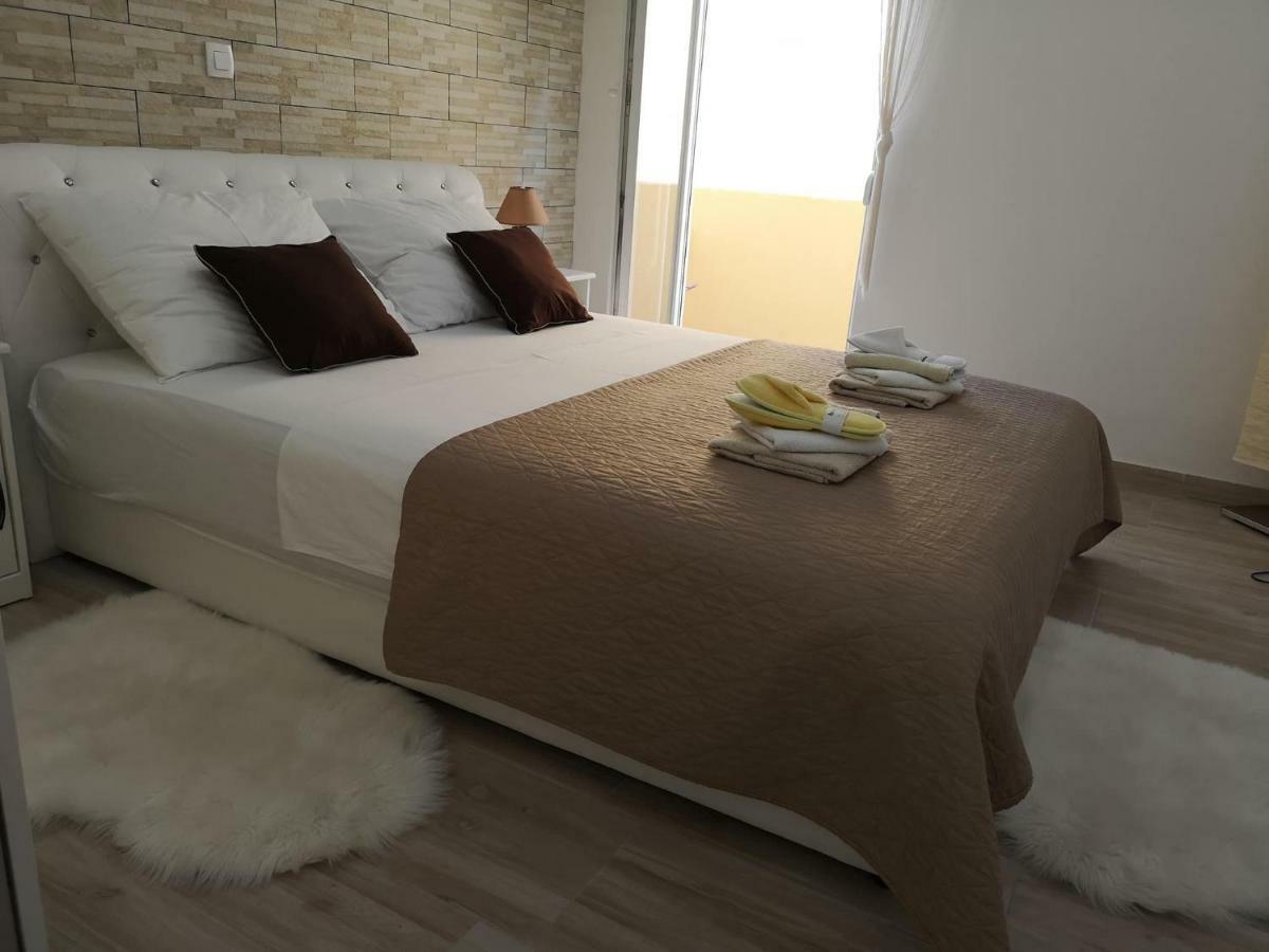 Pleasure 1 I 2 Zadar