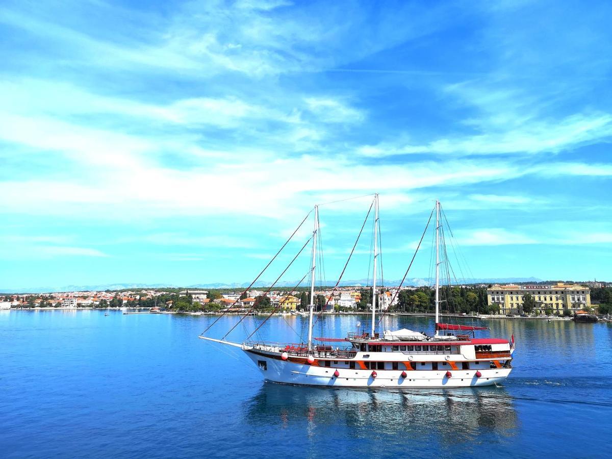 Pleasure 1 I 2 * Zadar